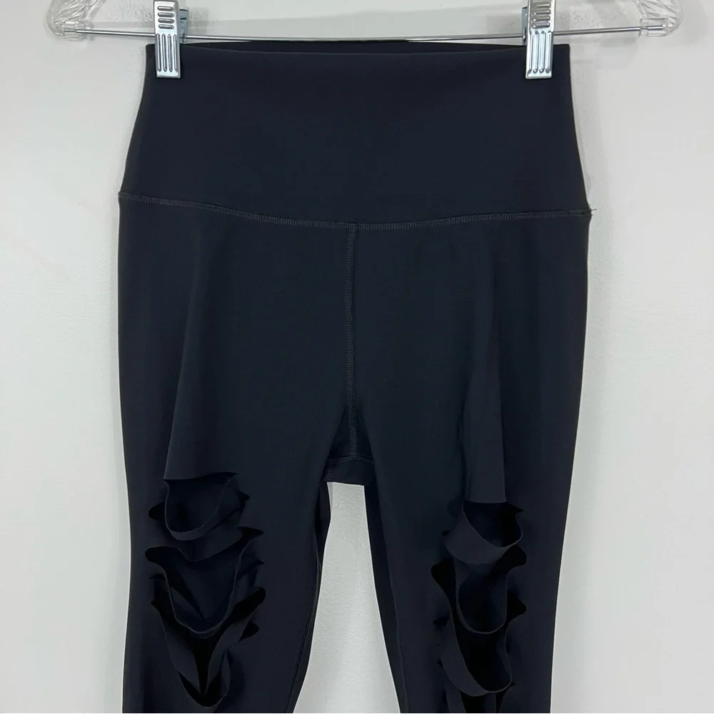 Alo Extreme Ripped Warrior Legging Black Small